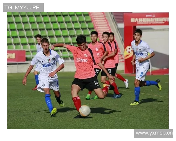 恒大与铁汉生态激战在即球票抢购热潮引发球迷关注